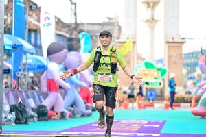 BIB: 50942
                            <button type="button" onclick="openModal(24884851)" class="btn btn-primary btn-sm float-right btn-popup" data-toggle="modal" data-target=".modal-high-quality">
                        <i class="fas fa-shopping-cart"></i> Add to Cart
                    </button>
                                            <button type="button" onclick="isThisMe(24884851, true)" class="btn btn-success btn-sm float-right btn-popup btn-isme hidden" data-toggle="tooltip" data-placement="bottom" title="นี่คือรูปของคุณใช่ไหม คลิกที่นี่เพื่อเอาเข้าอัลบั้ม">
                        <i class="fas fa-plus"></i> Add to album
                    </button>
                    <button type="button" onclick="isThisMe(24884851, false)" class="btn btn-warning btn-sm float-right btn-popup btn-isnotme hidden">
                        <i class="fas fa-ban"></i> Remove from album
                    </button>